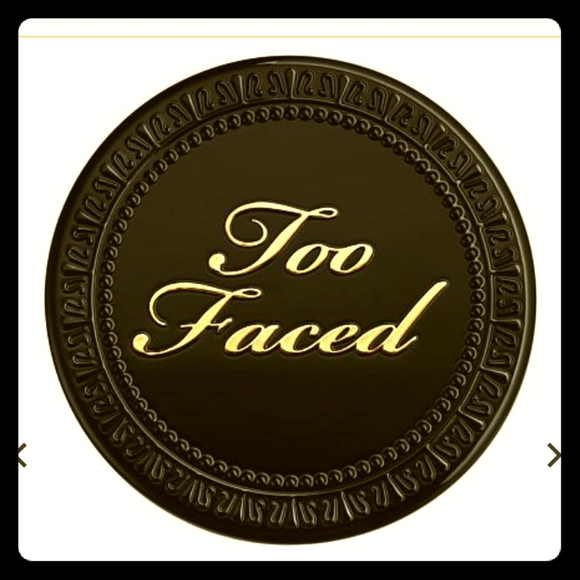 Too Faced Golden Beige Born This Way Foundation - Picture 1 of 6